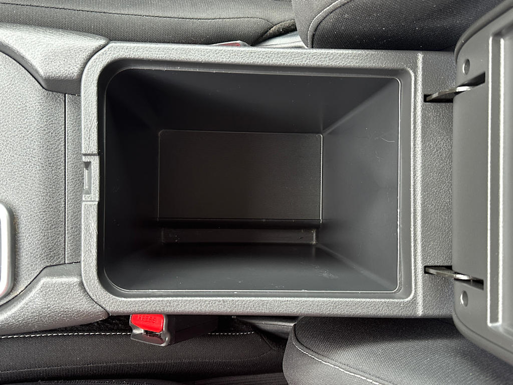2022 Nissan Sentra SV 27