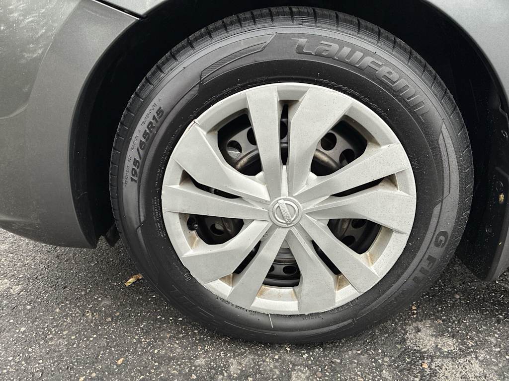 Thumbnail: 2020 Nissan Versa - 7