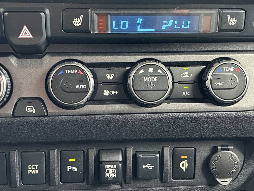 Thumbnail: 2020 Toyota Tacoma - 20