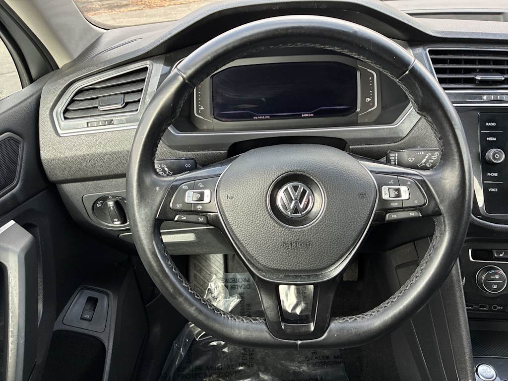 Thumbnail: 2019 Volkswagen Tiguan - 2