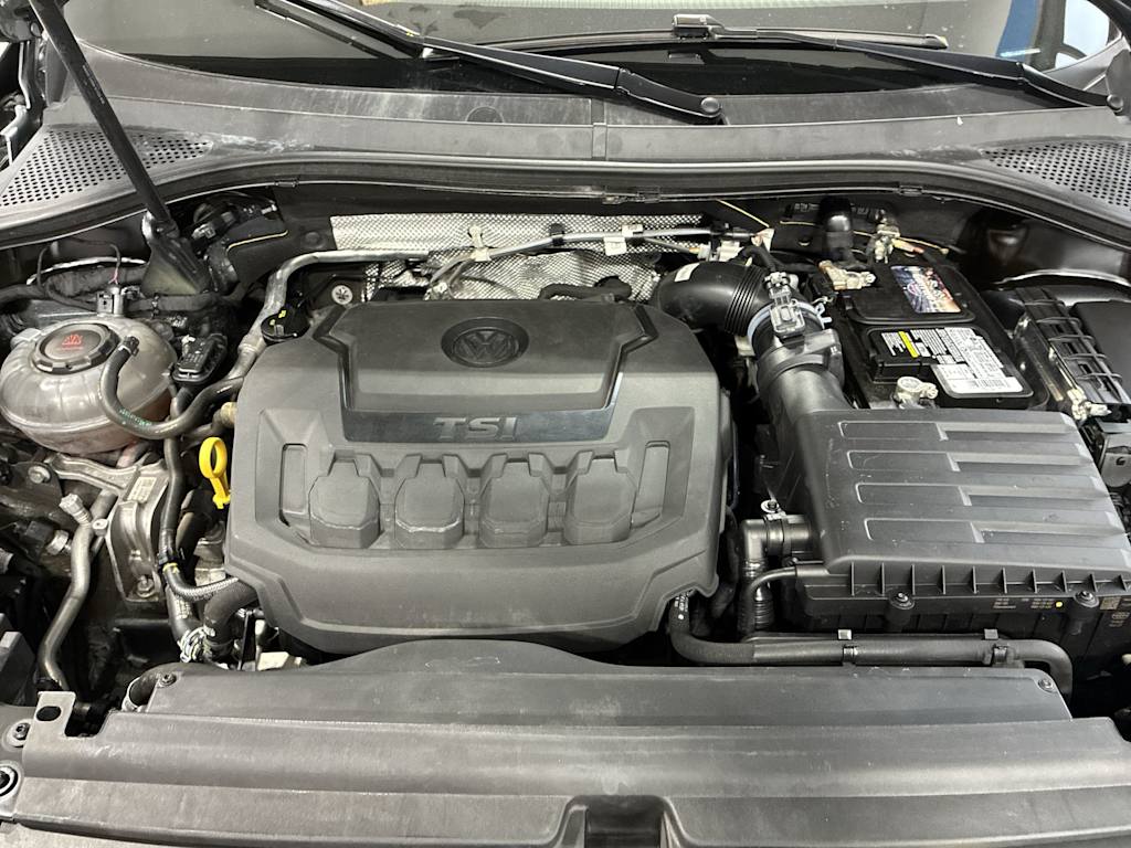 Thumbnail: 2023 Volkswagen Tiguan - 9