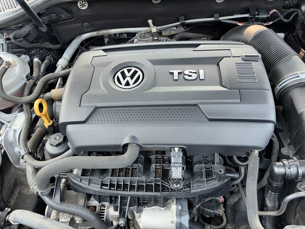 Thumbnail: 2018 Volkswagen Golf - 7