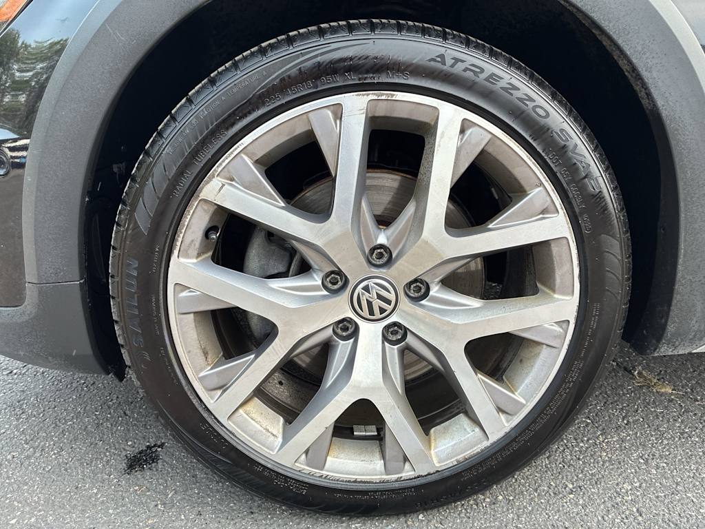 Thumbnail: 2018 Volkswagen Golf - 6