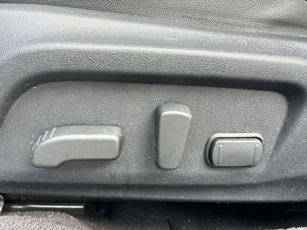 Thumbnail: 2016 Subaru Outback - 19