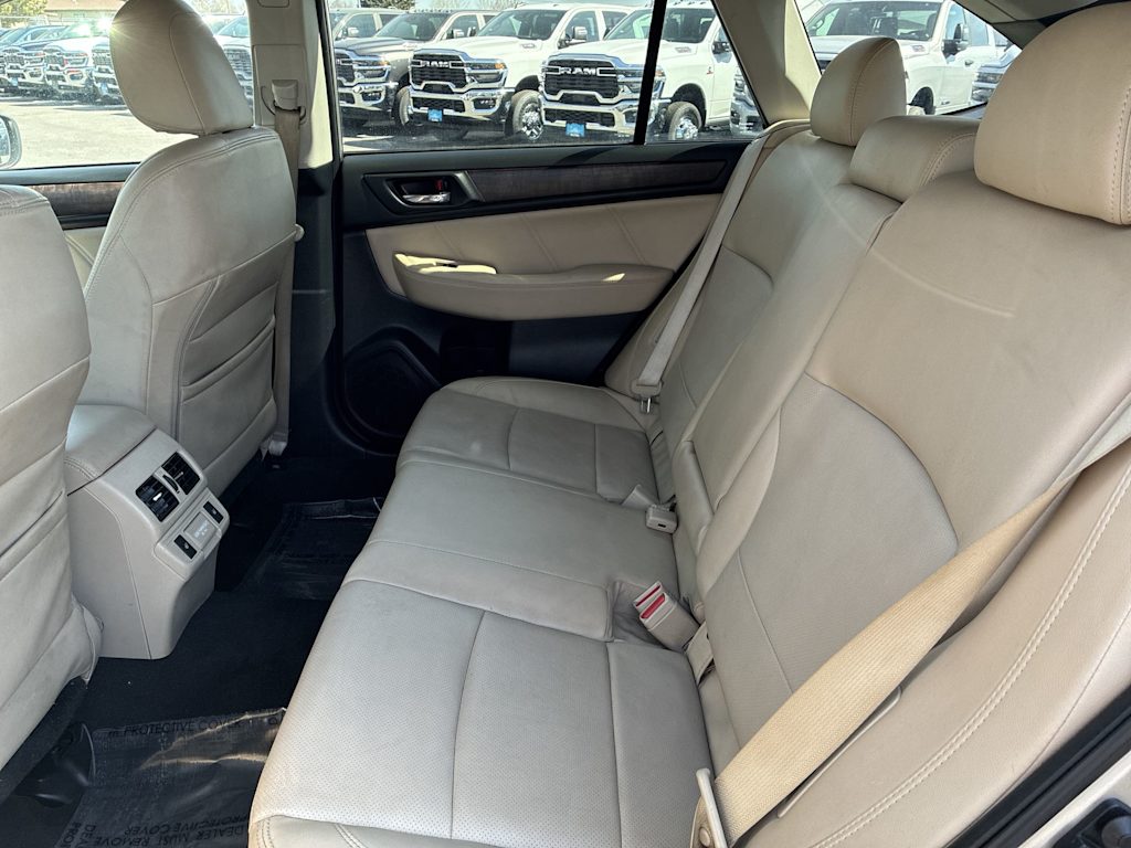 Thumbnail: 2018 Subaru Outback - 10