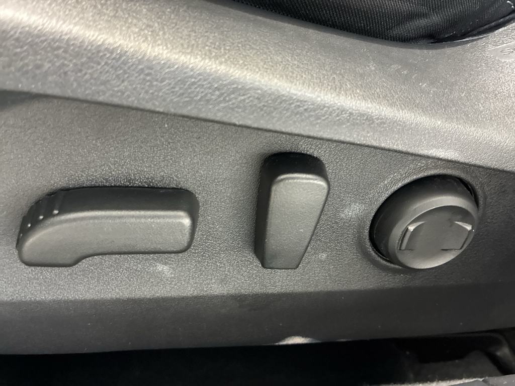 Thumbnail: 2022 Subaru Outback - 20