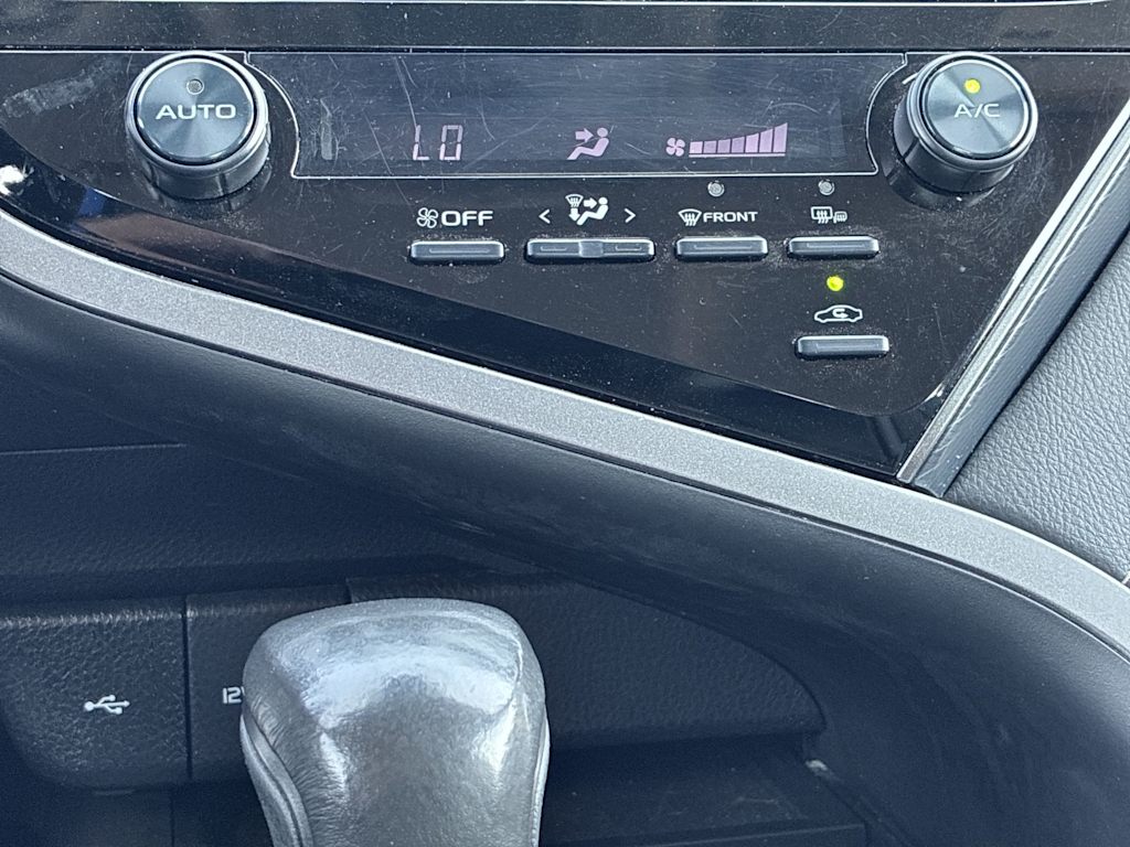 Thumbnail: 2024 Toyota Camry - 21
