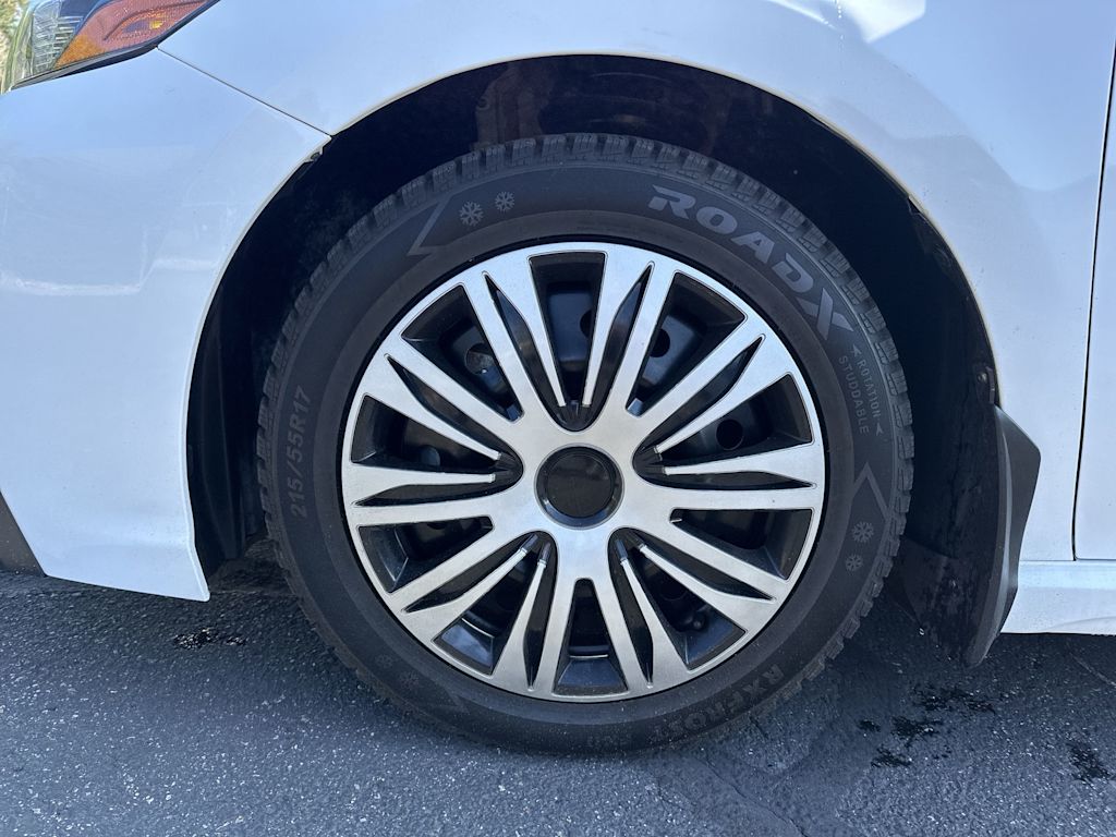 Thumbnail: 2023 Toyota Camry - 6