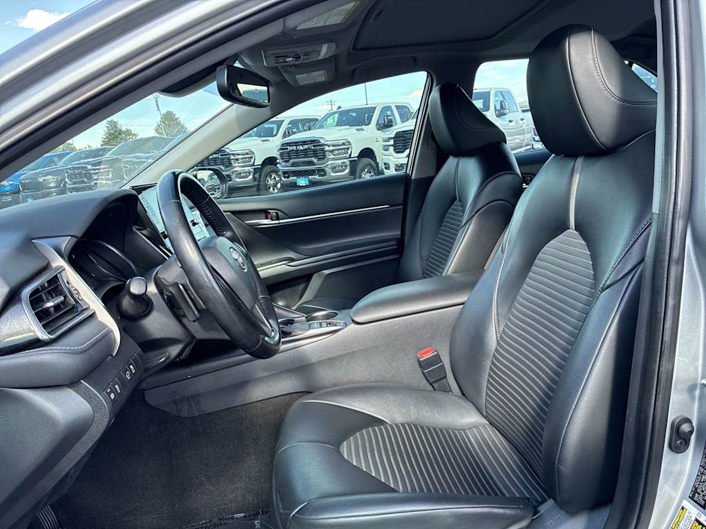 Thumbnail: 2021 Toyota Camry - 9