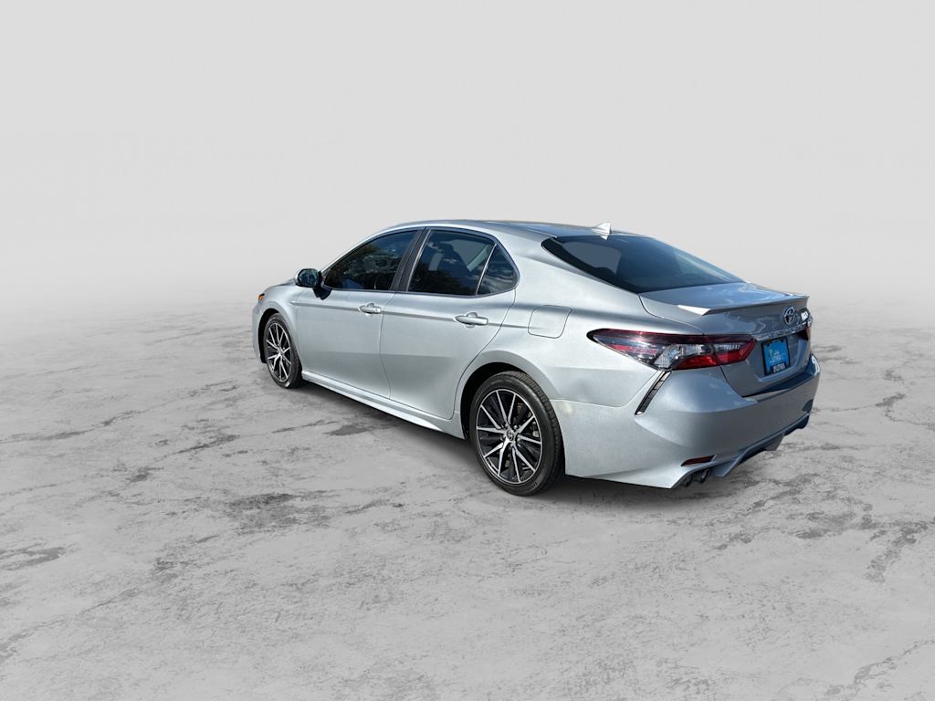 Thumbnail: 2021 Toyota Camry - 6
