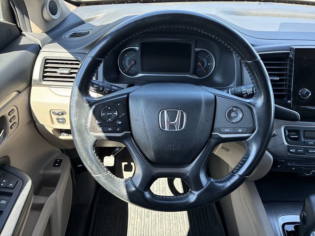 Thumbnail: 2019 Honda Pilot - 2