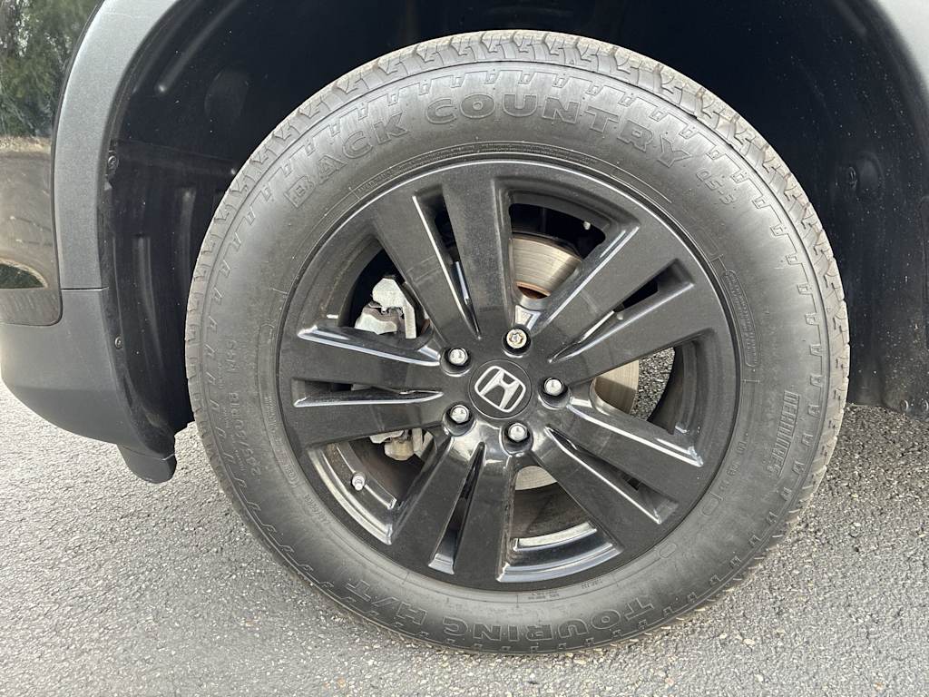 Thumbnail: 2017 Honda Pilot - 6