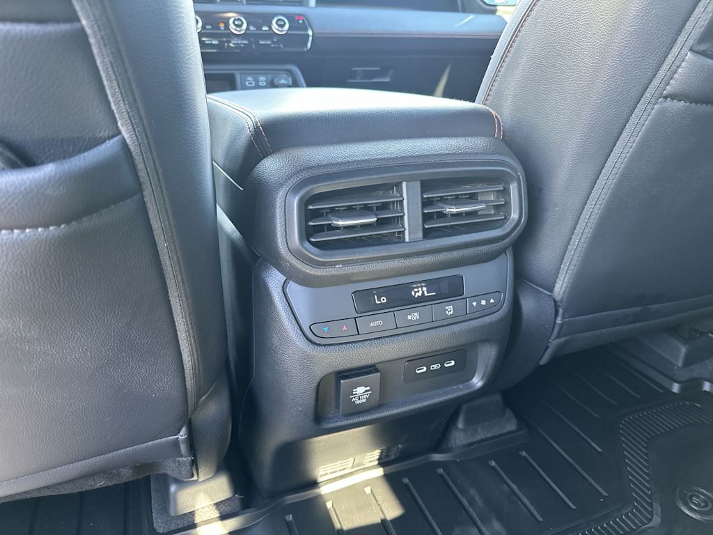 Thumbnail: 2024 Honda Pilot - 23