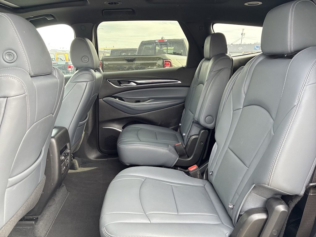 Thumbnail: 2023 Buick Enclave - 10