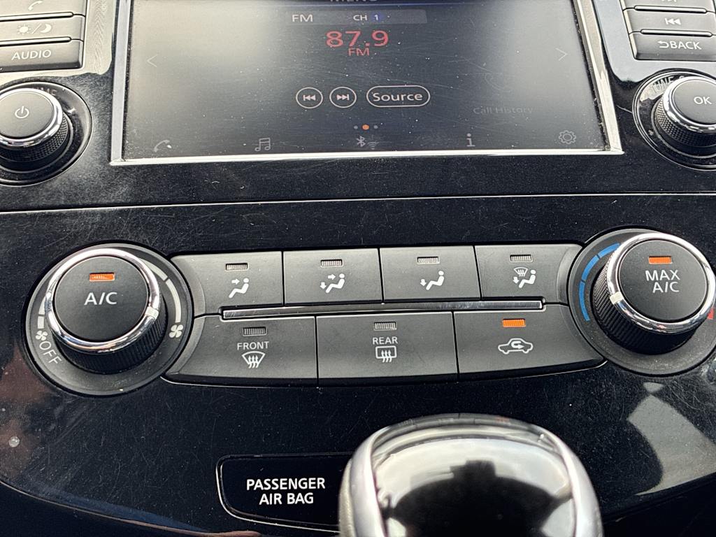 Thumbnail: 2019 Nissan Rogue - 26