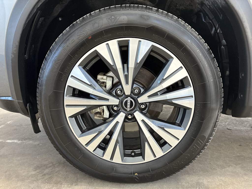 Thumbnail: 2023 Nissan Rogue - 6