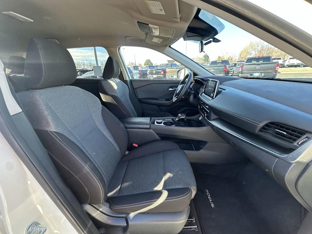 Thumbnail: 2023 Nissan Rogue - 8