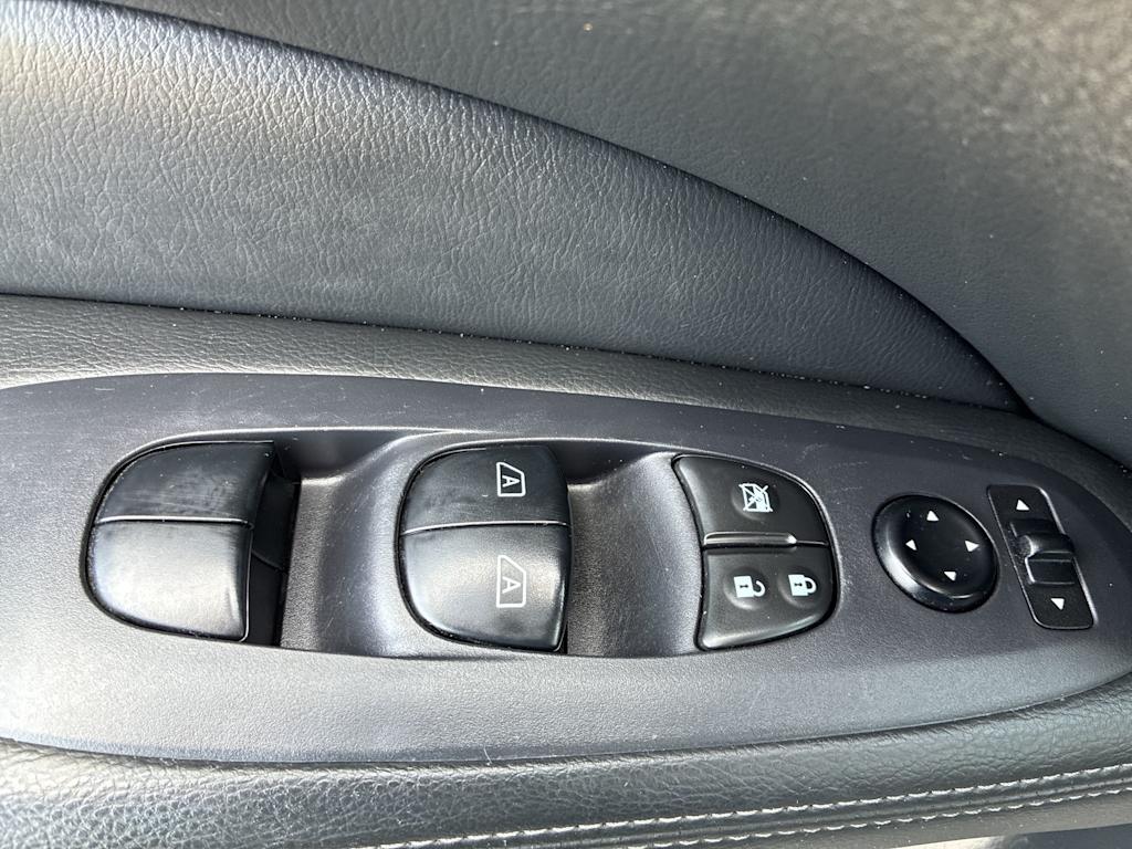 Thumbnail: 2019 Nissan Pathfinder - 20