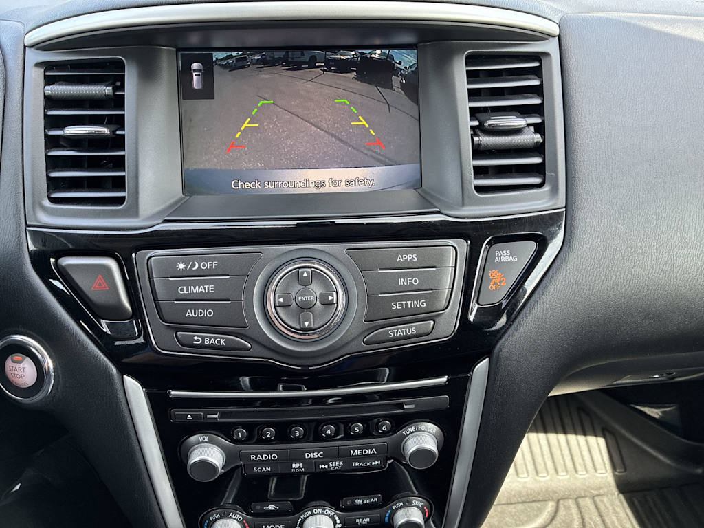 Thumbnail: 2019 Nissan Pathfinder - 23