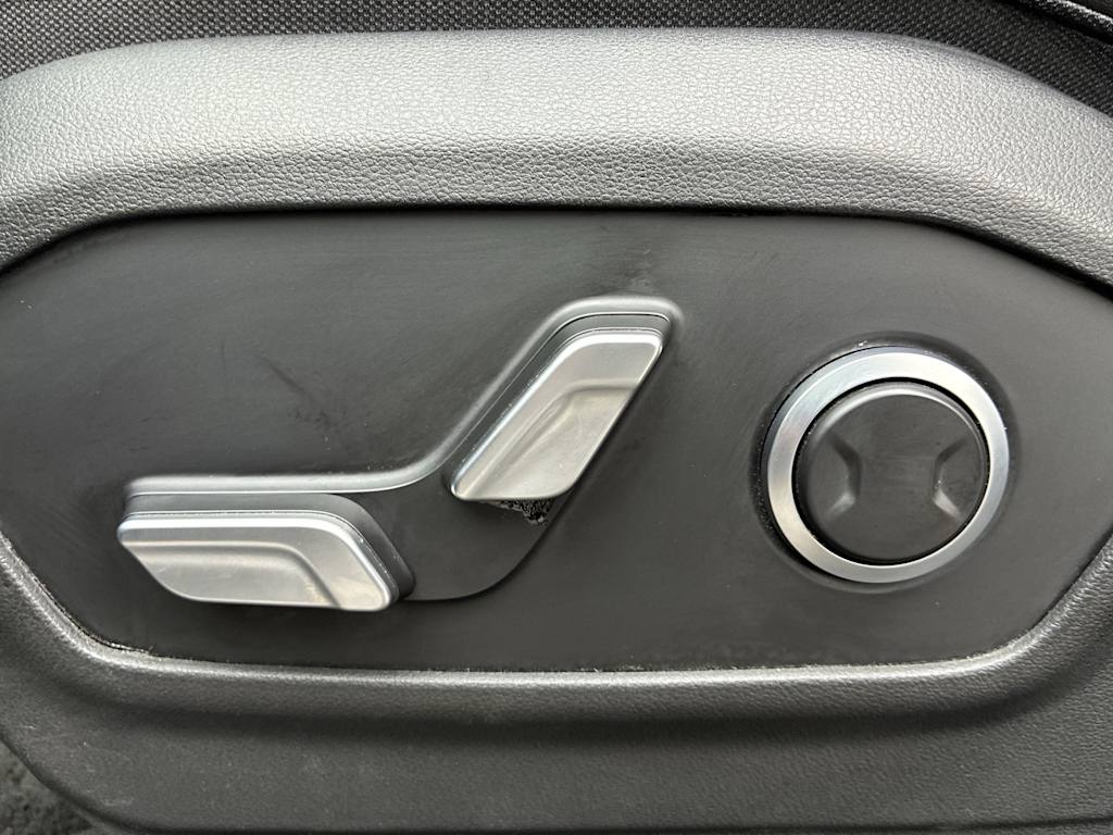 Thumbnail: 2024 Hyundai Santa Fe - 18