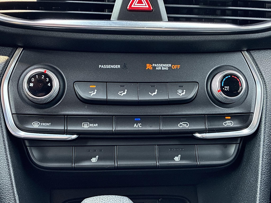 Thumbnail: 2020 Hyundai Santa Fe - 22