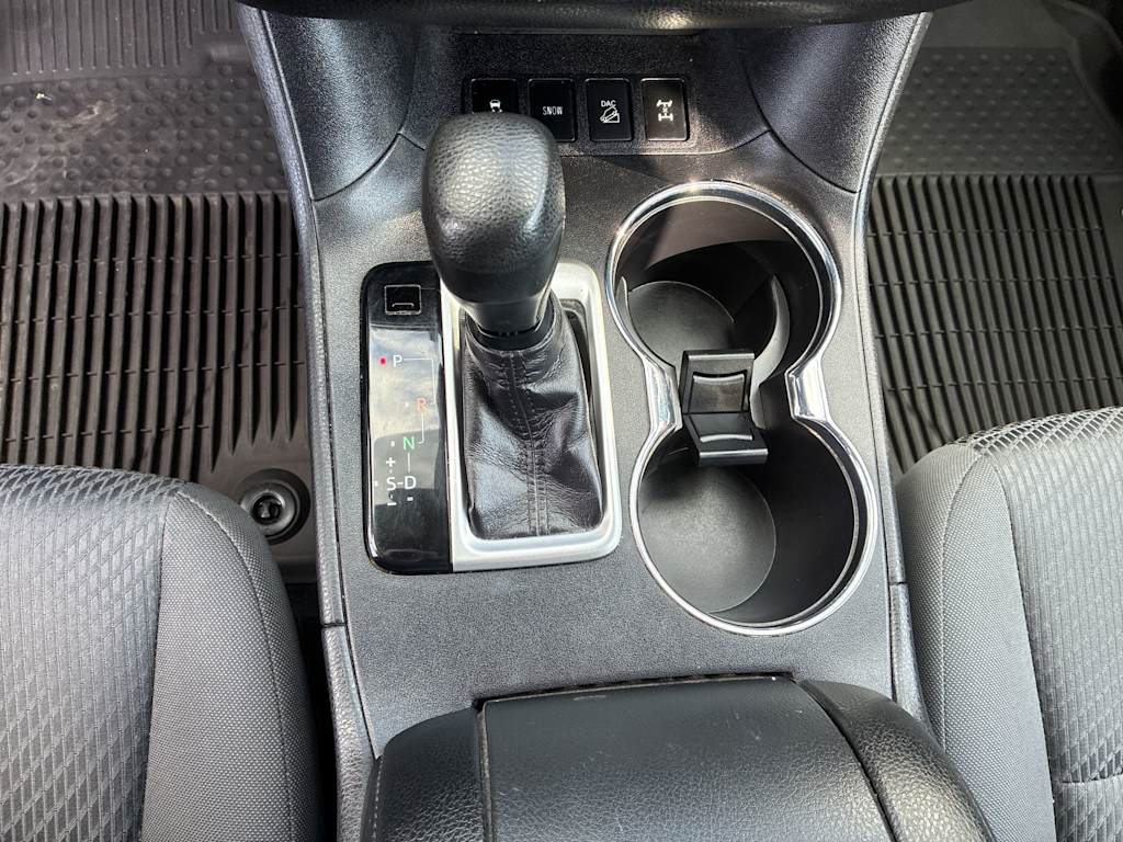Thumbnail: 2019 Toyota Highlander - 12