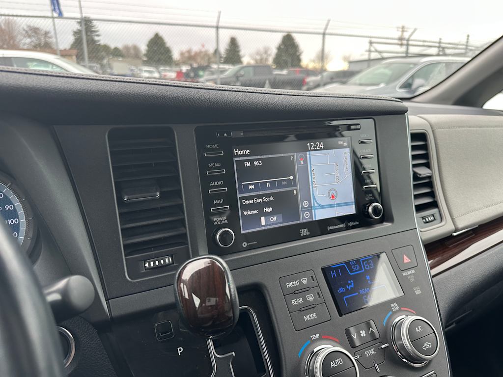 2019 Toyota Sienna Limited 7