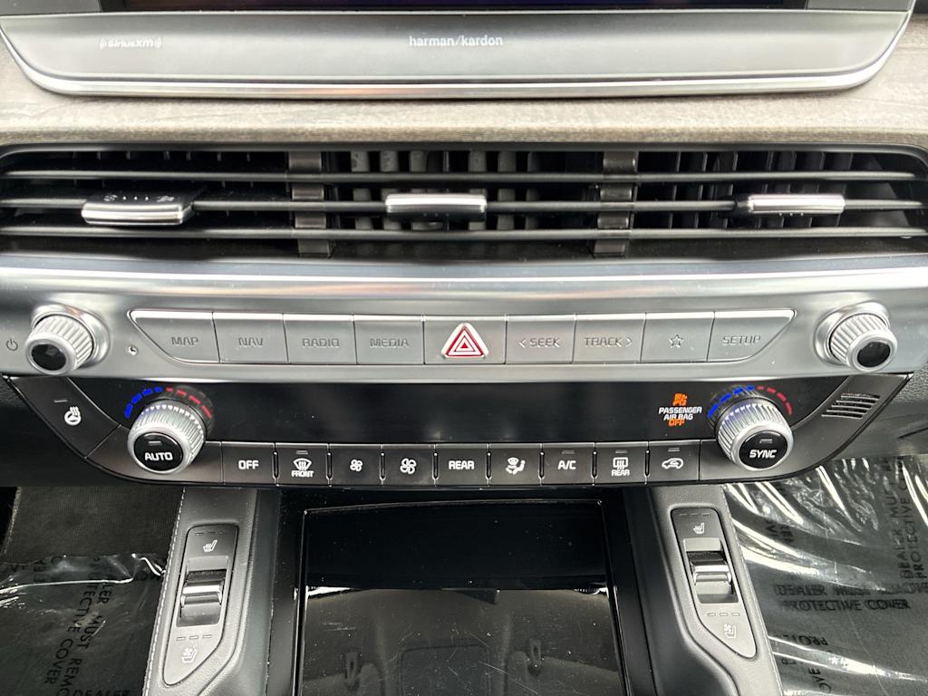 Thumbnail: 2021 Kia Telluride - 22