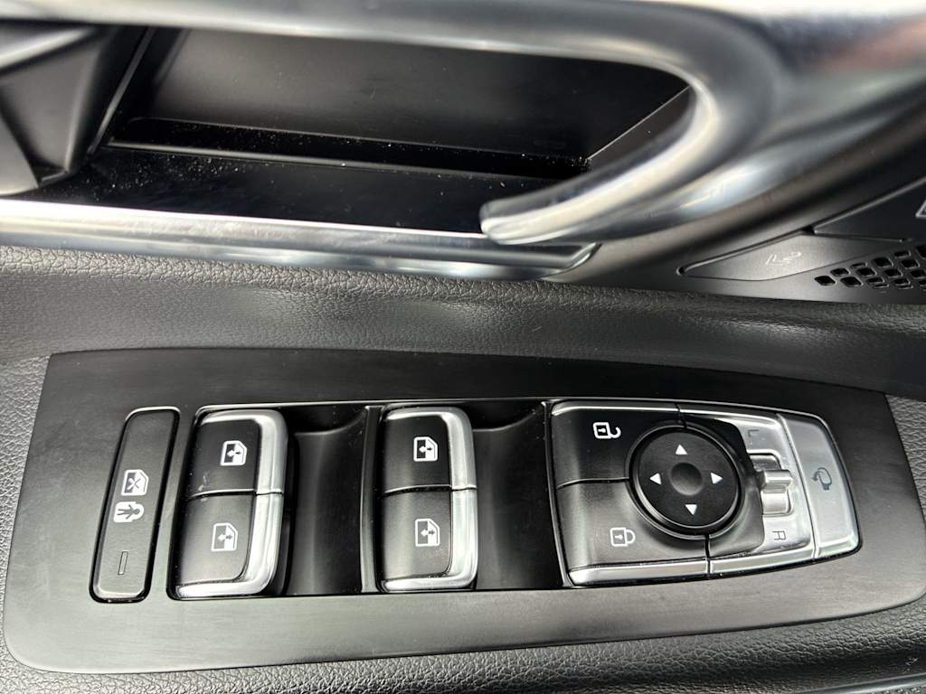 Thumbnail: 2021 Kia Telluride - 20
