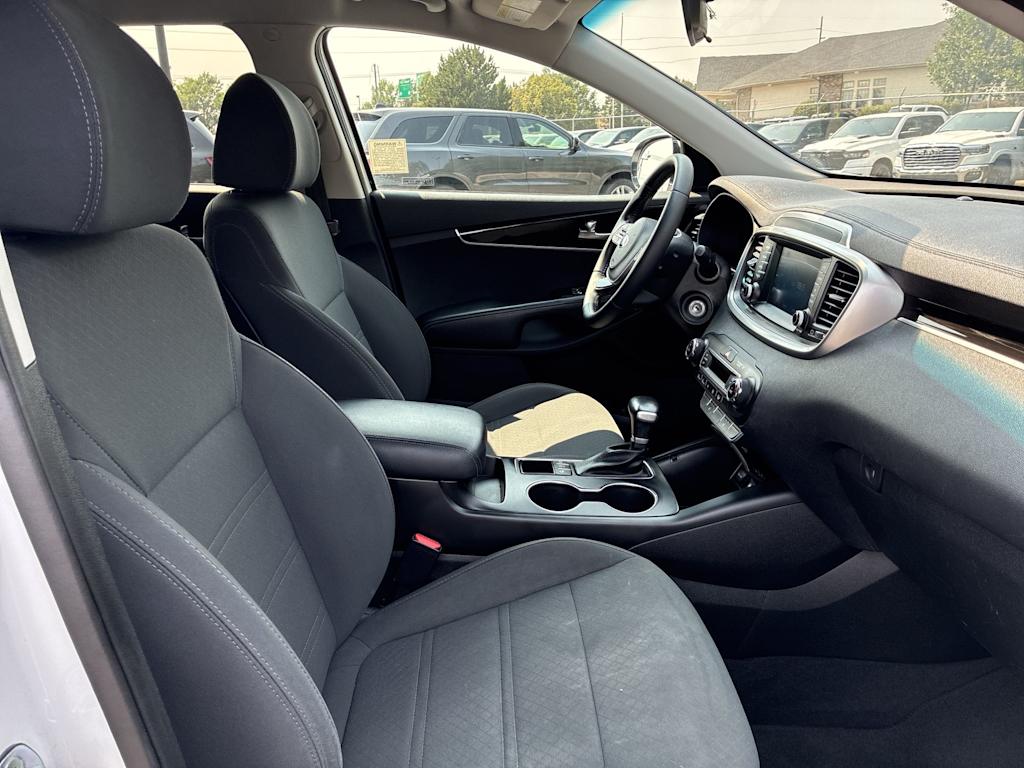 Thumbnail: 2020 Kia Sorento - 10