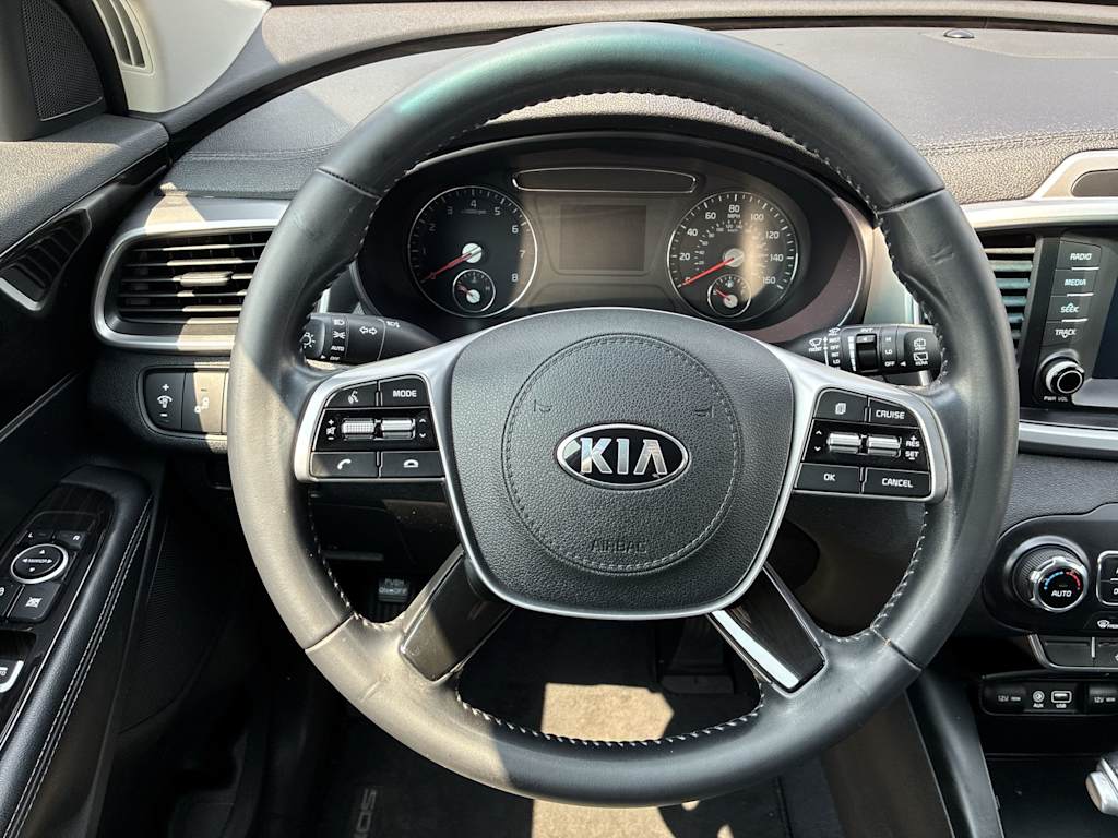 Thumbnail: 2020 Kia Sorento - 2