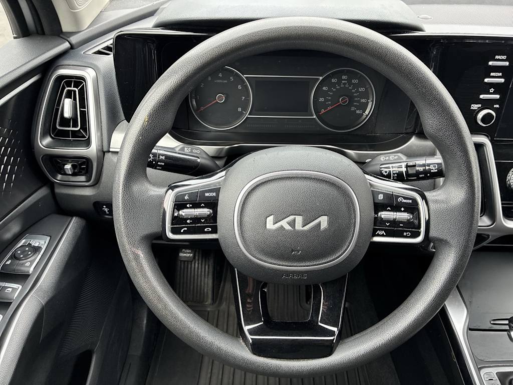 Thumbnail: 2022 Kia Sorento - 2