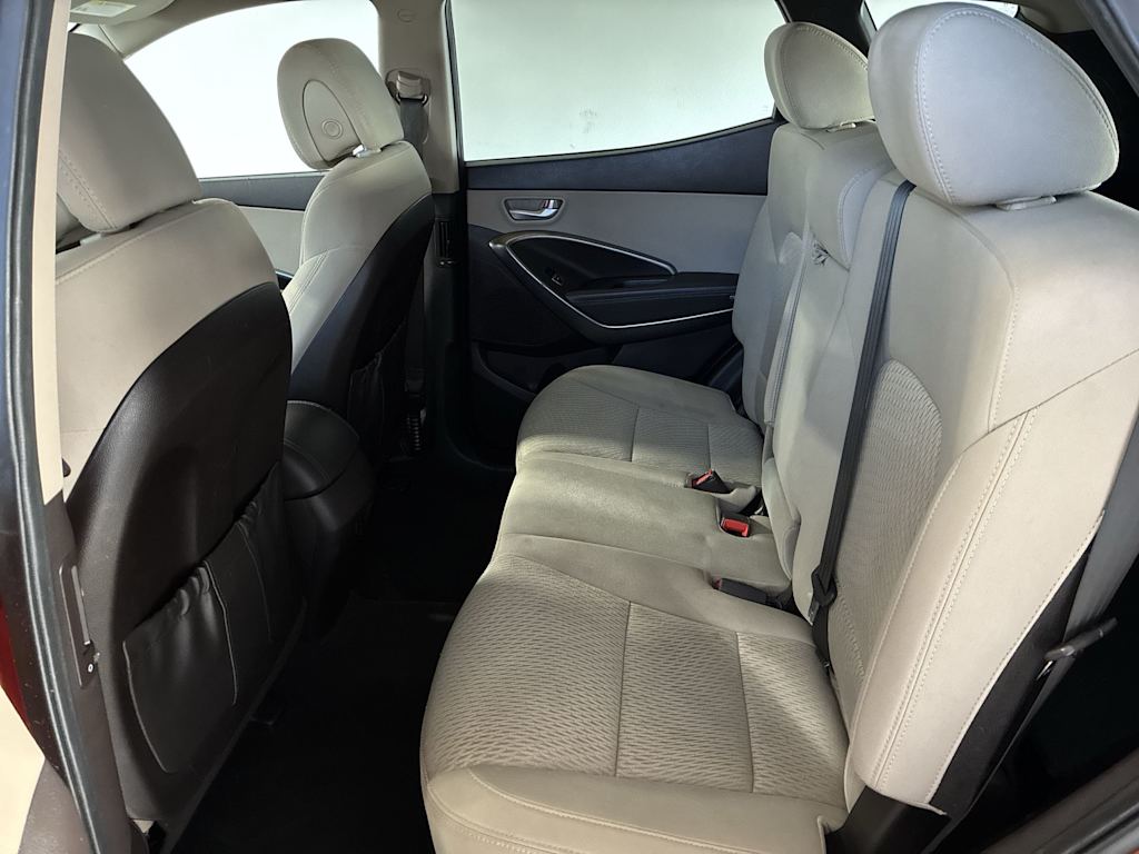 Thumbnail: 2017 Hyundai Santa Fe - 11