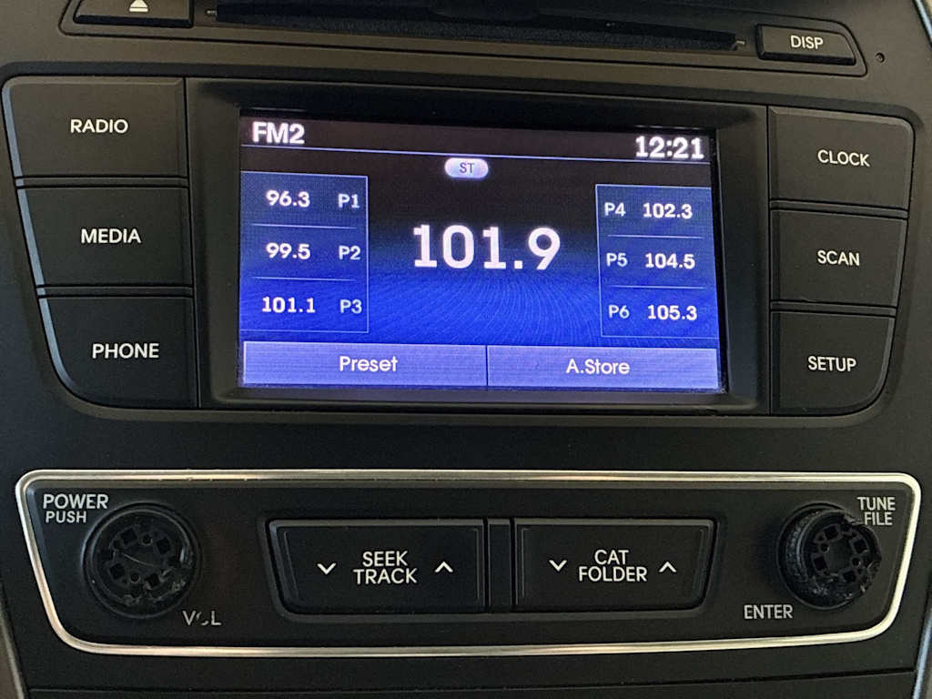 Thumbnail: 2017 Hyundai Santa Fe - 12