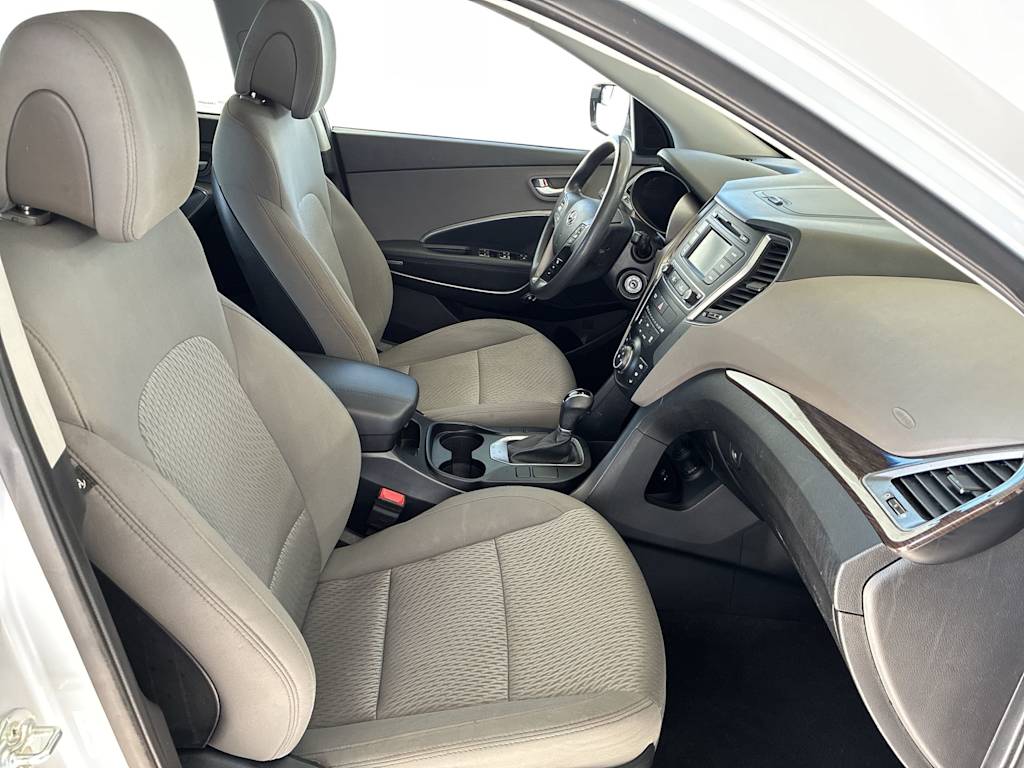 Thumbnail: 2017 Hyundai Santa Fe - 24