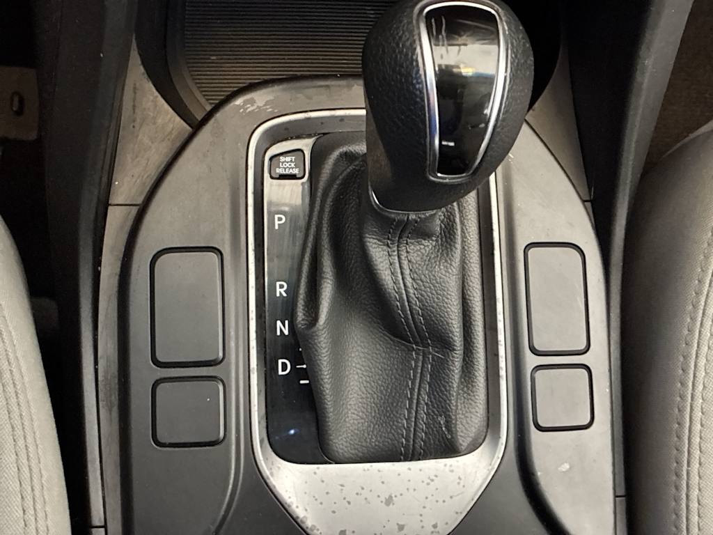 Thumbnail: 2017 Hyundai Santa Fe - 12