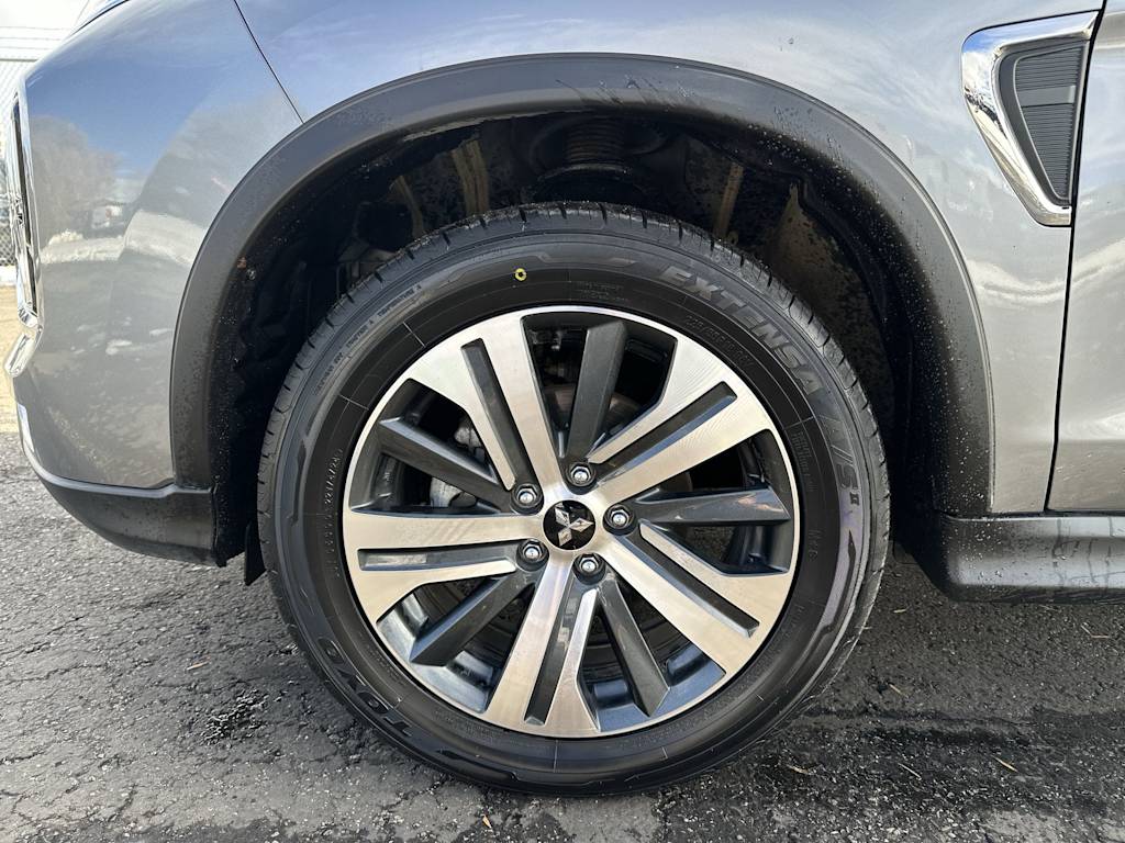 Thumbnail: 2024 Mitsubishi Outlander Sport - 7