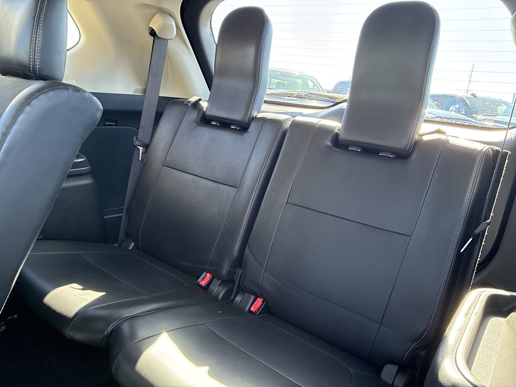 Thumbnail: 2019 Mitsubishi Outlander - 25