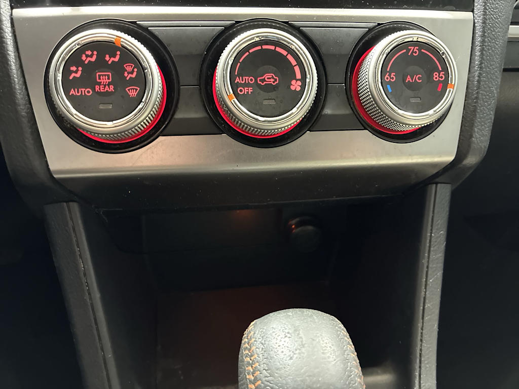 Thumbnail: 2017 Subaru Crosstrek - 22