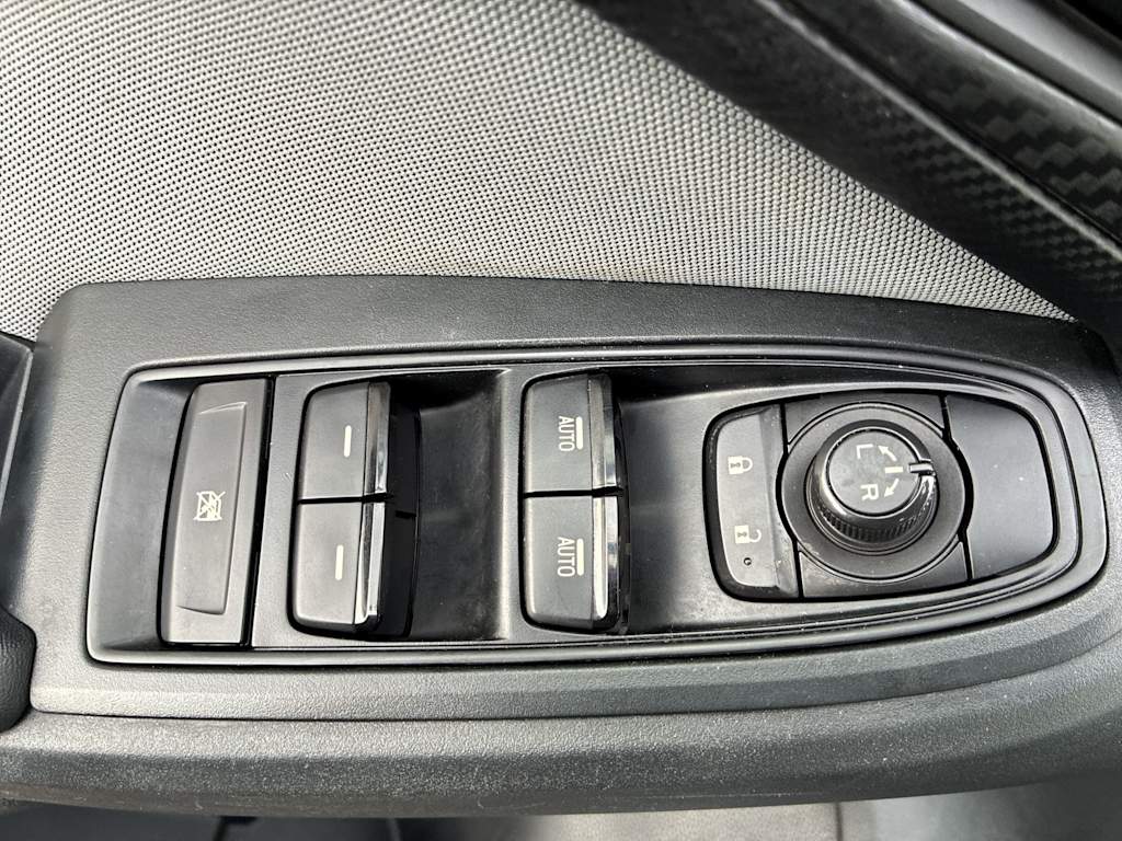 Thumbnail: 2019 Subaru Crosstrek - 20