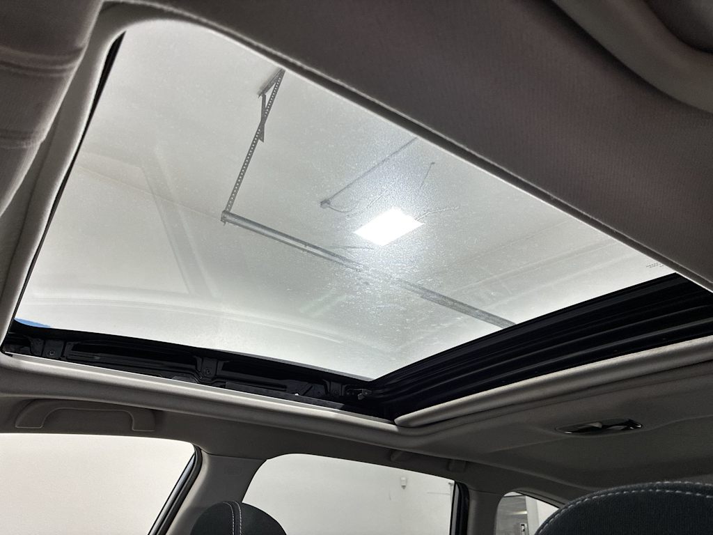 Thumbnail: 2016 Subaru Forester - 23