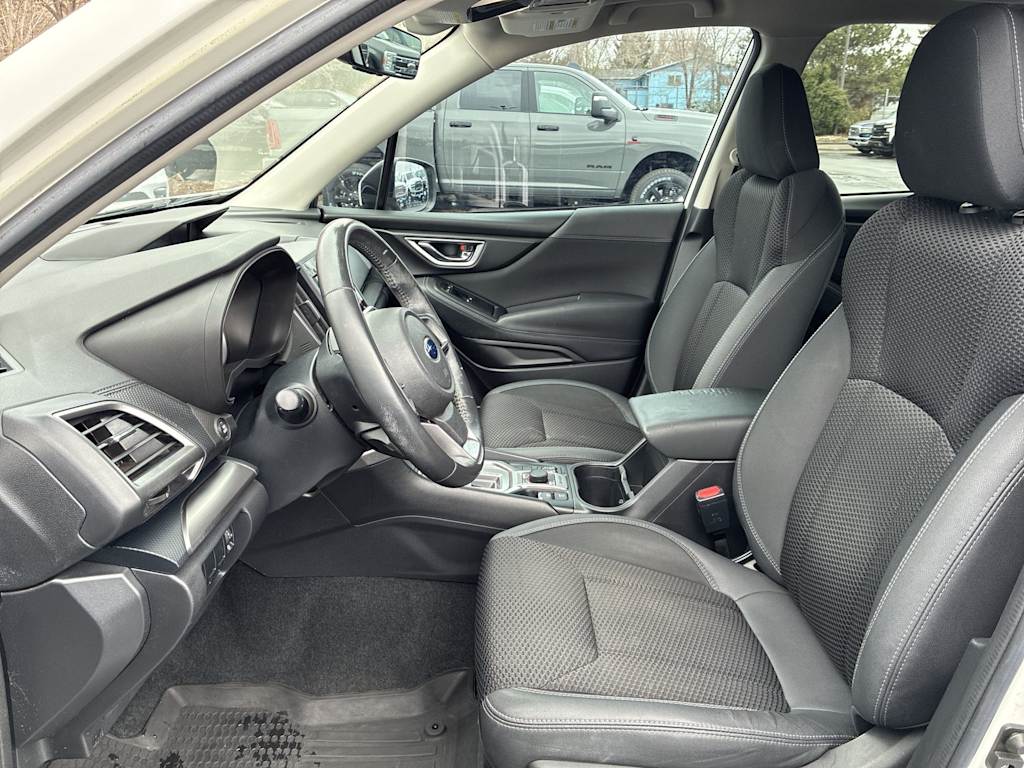 Thumbnail: 2020 Subaru Forester - 8