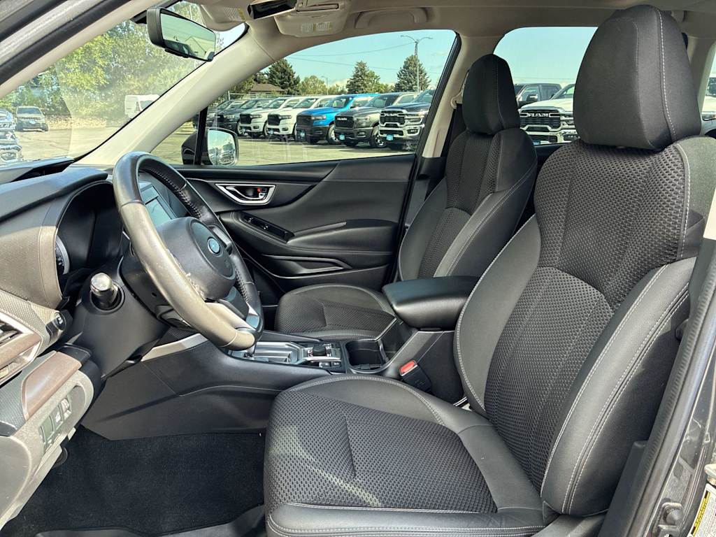 Thumbnail: 2020 Subaru Forester - 8
