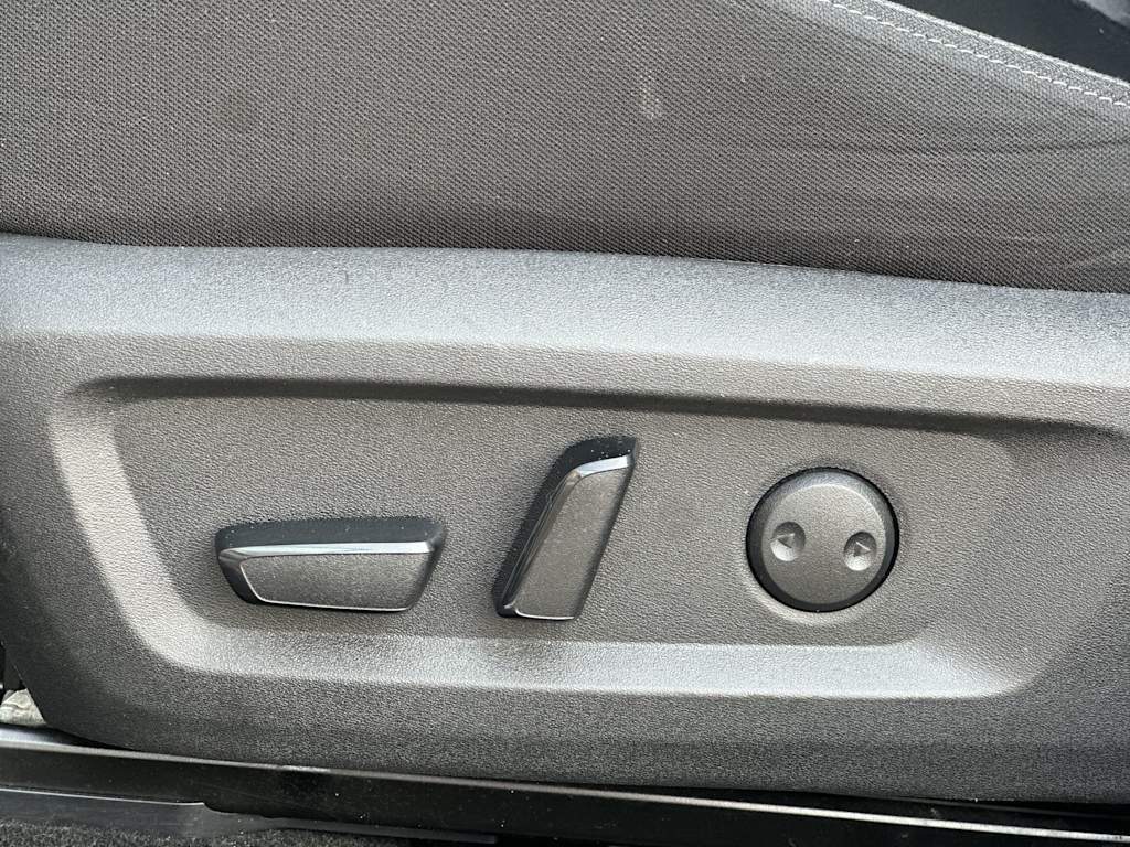 Thumbnail: 2023 Nissan Rogue - 19