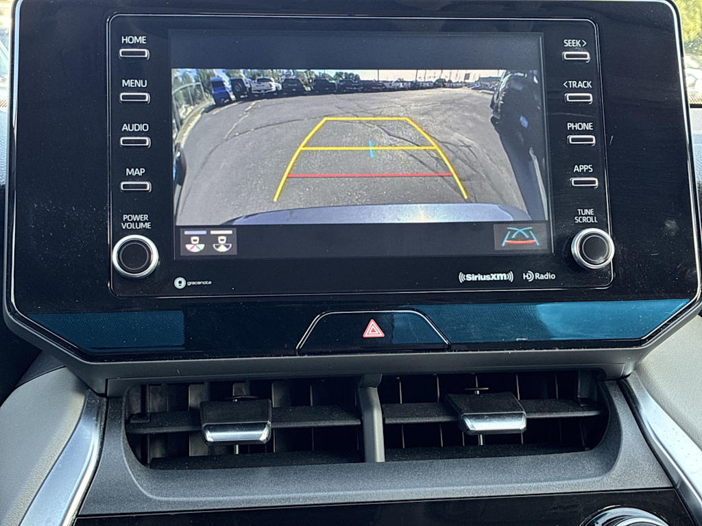 Thumbnail: 2021 Toyota Venza - 25