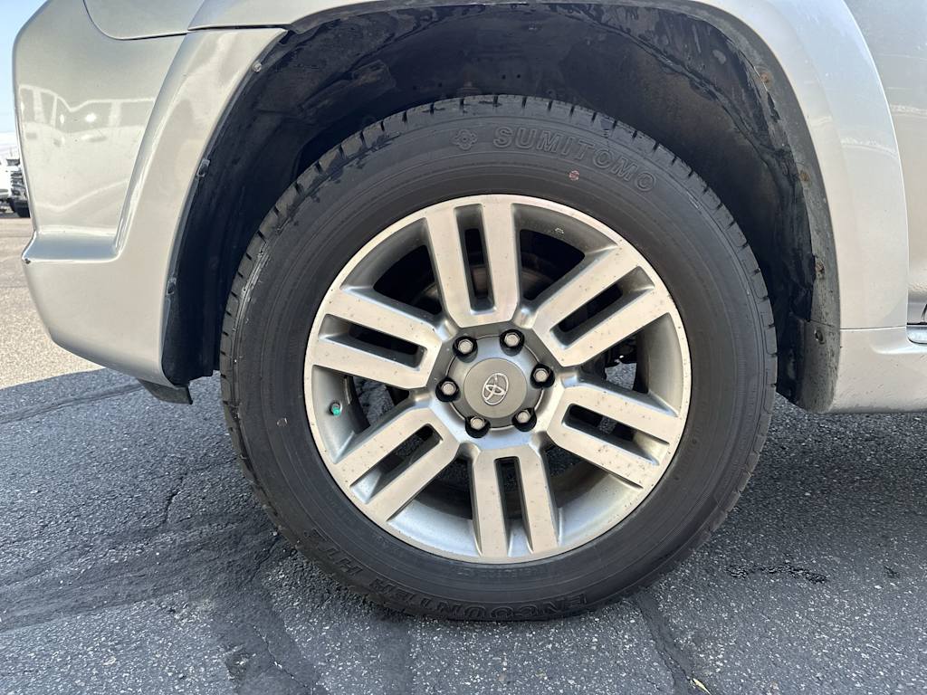 Thumbnail: 2011 Toyota 4Runner - 7