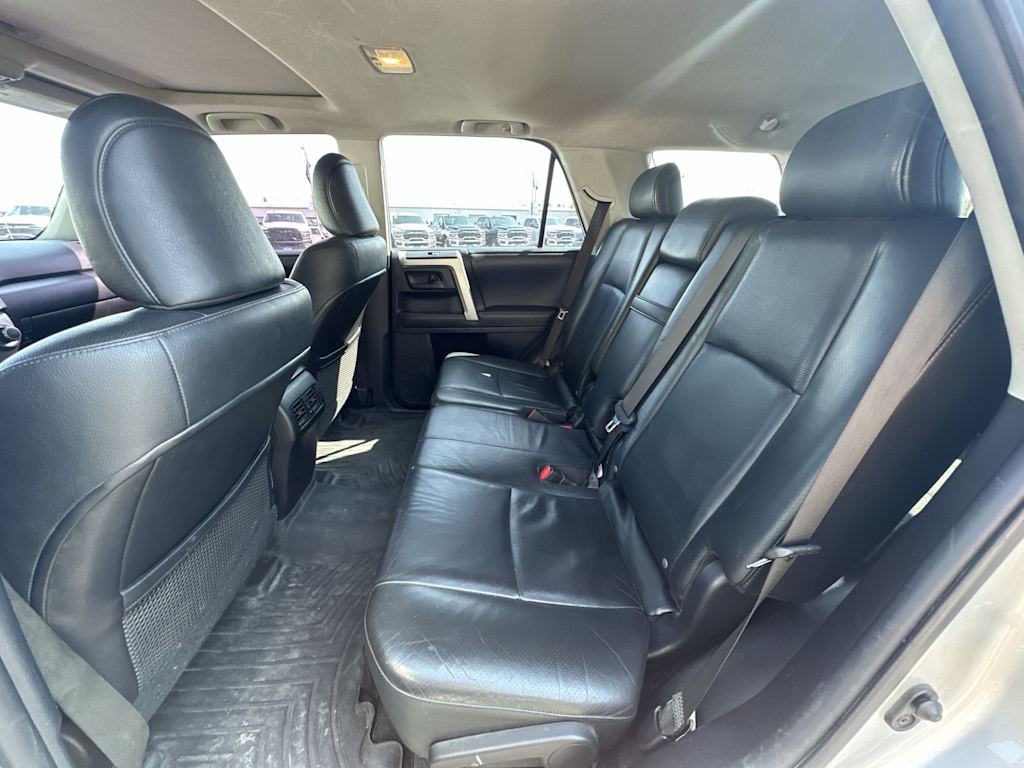 Thumbnail: 2011 Toyota 4Runner - 10