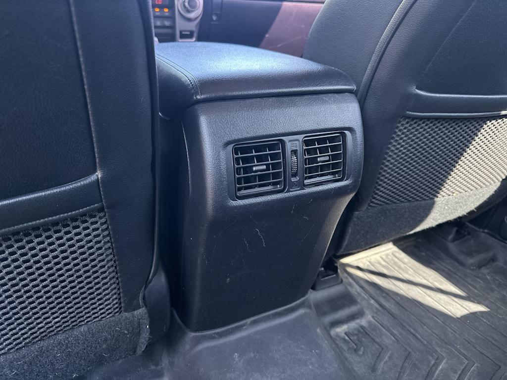 Thumbnail: 2011 Toyota 4Runner - 24