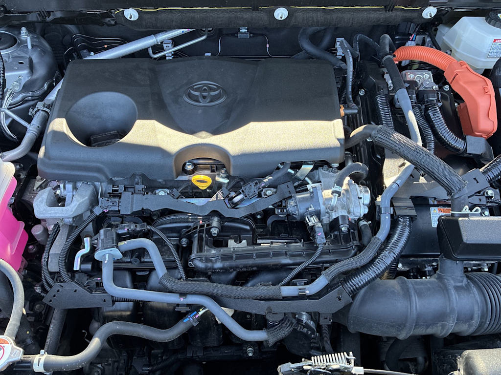 Thumbnail: 2023 Toyota RAV4 - 8