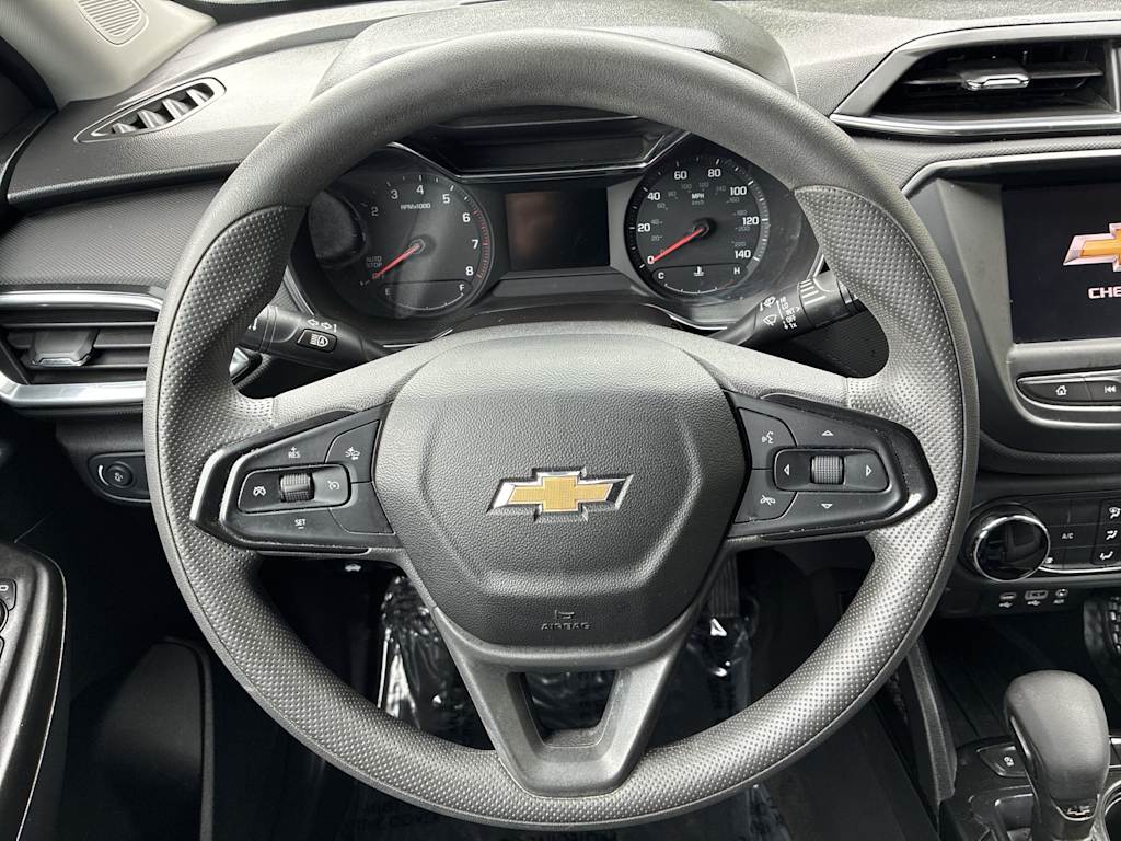 Thumbnail: 2021 Chevrolet TrailBlazer - 2
